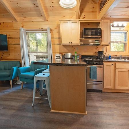 Ernie Cabin Wauhatchie Woodlands Tiny Cabin チャタヌーガ エクステリア 写真