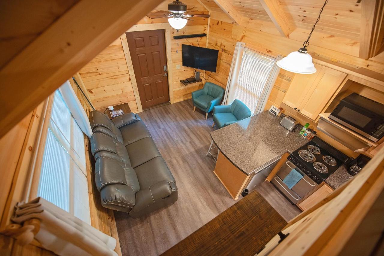 Ernie Cabin Wauhatchie Woodlands Tiny Cabin チャタヌーガ エクステリア 写真
